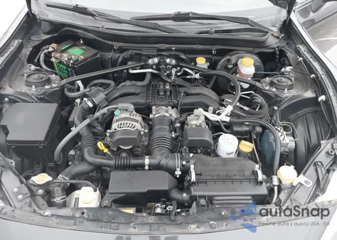 2015 Scion Fr-S z USA, uszkodzony, nr VIN JF1ZNAA12F9709383